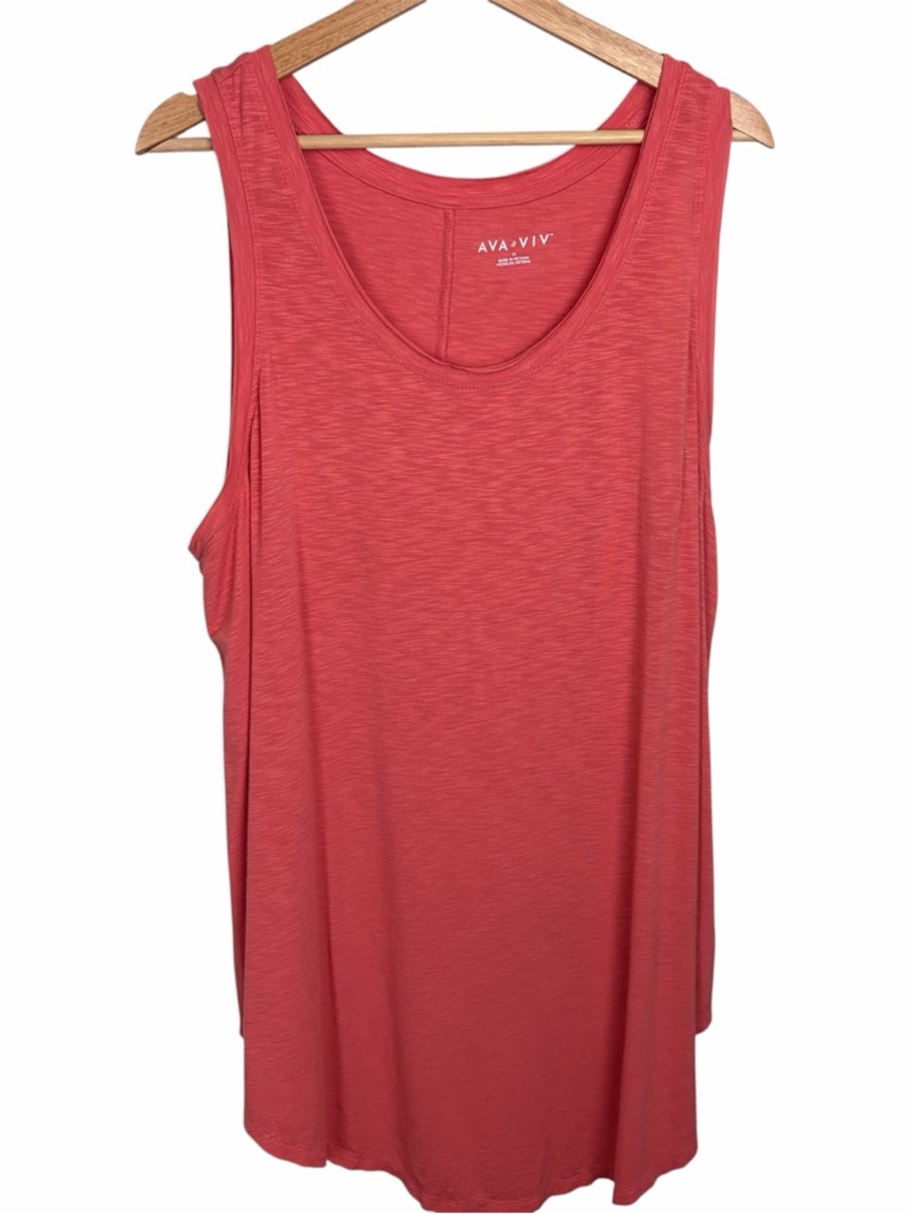 Women’s Ava & Viv Flowy Coral Sleeveless Tank Top/1X